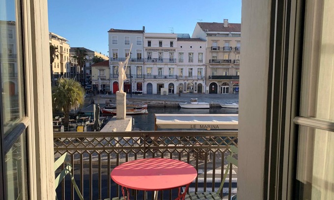 Sete Apartment | Renovated T3 with AC, balcony and Wifi in central Sète