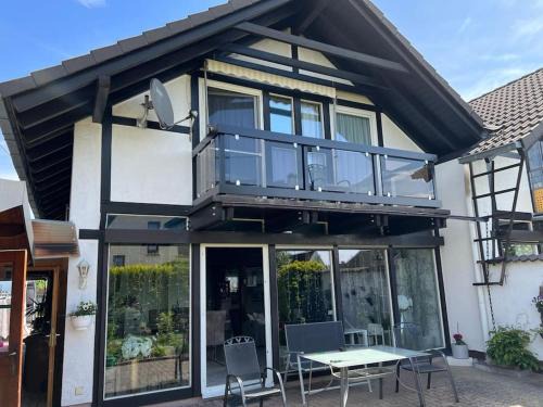 Pleckhausen Apartment | Renoviertes Ferienhaus für Monteure in Pleckhausen