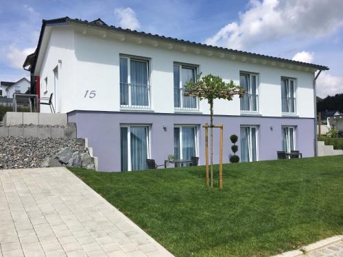 Rietheim-Weilheim Apartment | rent-my-apartment