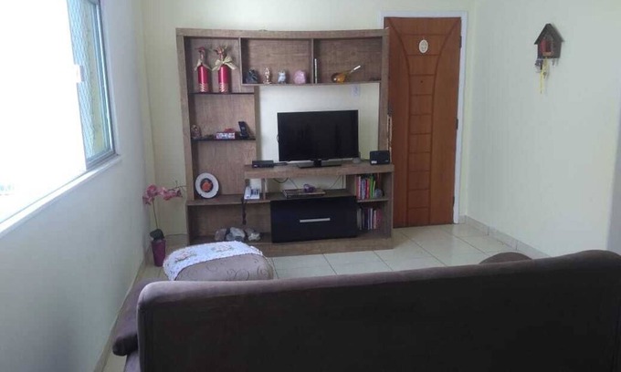 Pituba House | Rent room semi furnished and with excellent location and access to public transport.