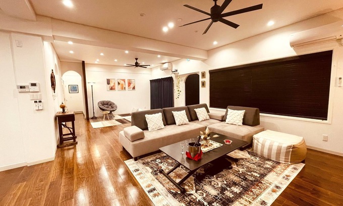 Kakazu House | Rental of the entire building 2nd floor Limited - pine terrace/Ginowan Okinawa
