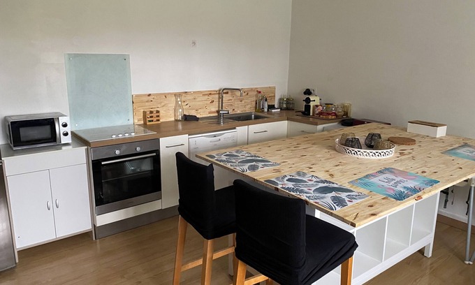 Etauliers House | Rental of two semi-detached houses for reunions