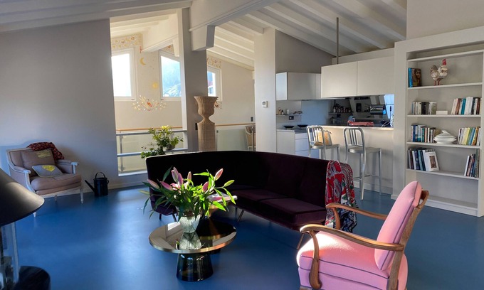 Chateau-d'Oex Apartment | Rentals by Laura - Apartment with fireplace and mountain view
