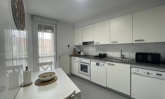 Santutxu Apartment | Republic of Begoña