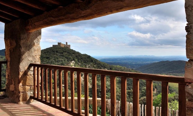La Jonquera House | Requesens