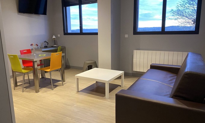 Alleuze Apartment | Residence Appart'en ville Apartment 4 people