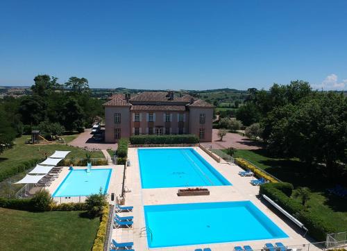 Lombez Resort | Residence Chateau de Barbet