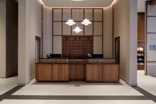 Cote-Des-Neiges—Notre-Dame-De-Grace Hotel | Residence Inn Montreal Midtown