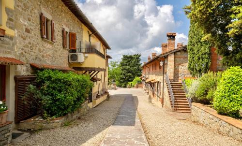 San Donato in Fronzano Apartment | Residence with swimming-pool in San Donato Fronzano, apartments with air conditioning and outdoor private area