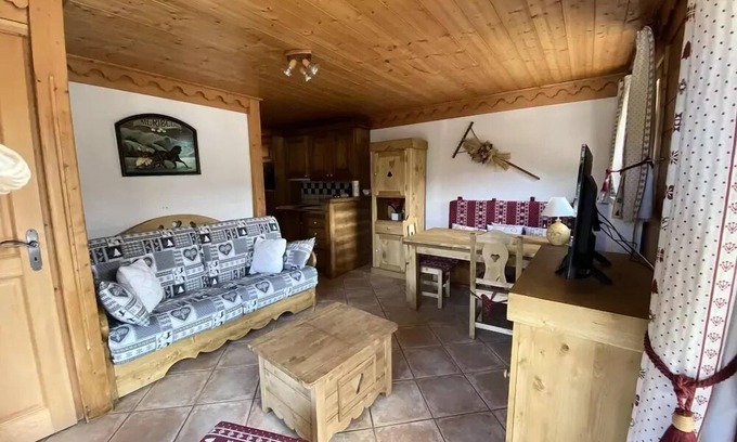 Meribel Village Apartment | Residence Les Fermes de Méribel - maeva Home - 3 room apartment for 6 people Selection