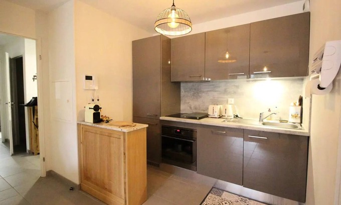 Montauban-de-Luchon Apartment | Residence Pics Des Pyrenees - Close to Golf - 3 Rooms Grande Balcon South - Garage