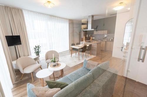 Bad Zwischenahn Apartment | Residenz - Windbrecher - Terrasse - Sauna - Parkplatz