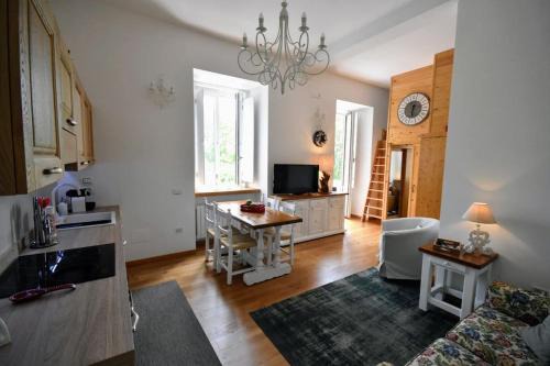 Rivisondoli Apartment | Residenza 'Reale'