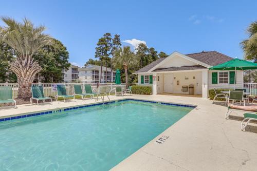 Carolina Forest Apartment | Resort Amenities Bright Condo in Myrtle Beach!