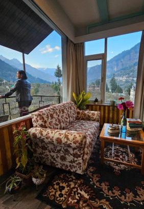 Hisar Hotel | Resort Apple Flower by Rohtang Family Hotels- Balcony & Mountain View, Near Mall Road, Personal Parking