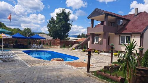 Southwestern Region Resort | Resort Bate Bole