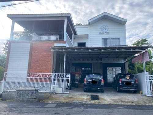 Wonosobo House | Resy home syariah family room dekat alun2 wonosobo