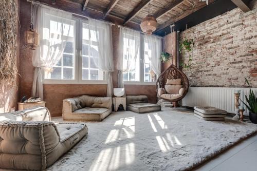 Lith House | RetreatHouse