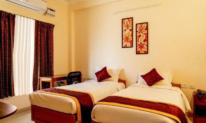 Urapakkam Hotel | Revostay Royel by Crossway