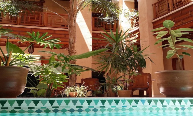 Mellah House | Riad Marrakech Pool * * * BnB WiFi * * Medina Centre Spa/Dining/Excur