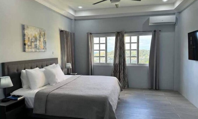 Kingstown Apartment | Ridge View