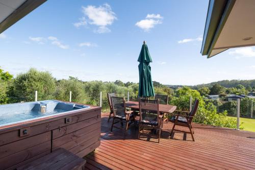 Kerikeri House | RidgeRaj - Kerikeri Holiday Home