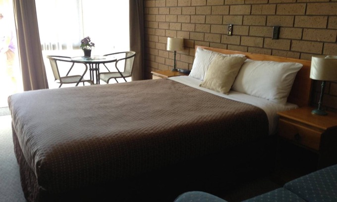 Drumcondra Hotel | Rippleside Park Motor Inn