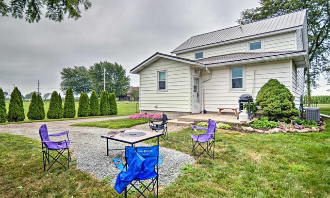 Goshen House | Rise and Shine Farm in Goshen with BBQ and Fire Pit!