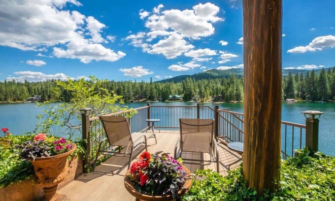 Post Falls House | River's Edge Lodge | A True Waterfront Paradise