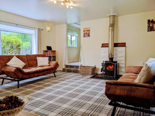 Tummel Bridge House | River View Cottage in Perthshire