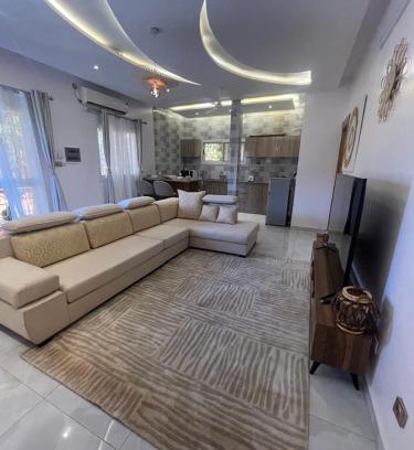 Tillaberi Villa | River view Kanazi