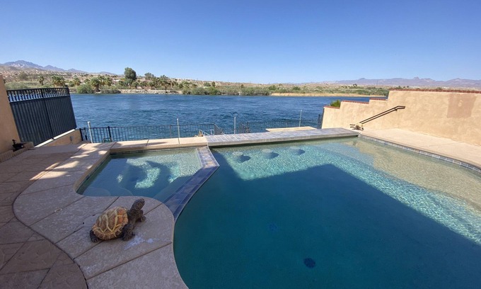Holiday Shores House | Riverfront! Bullhead City/Laughlin Pool And Dock!