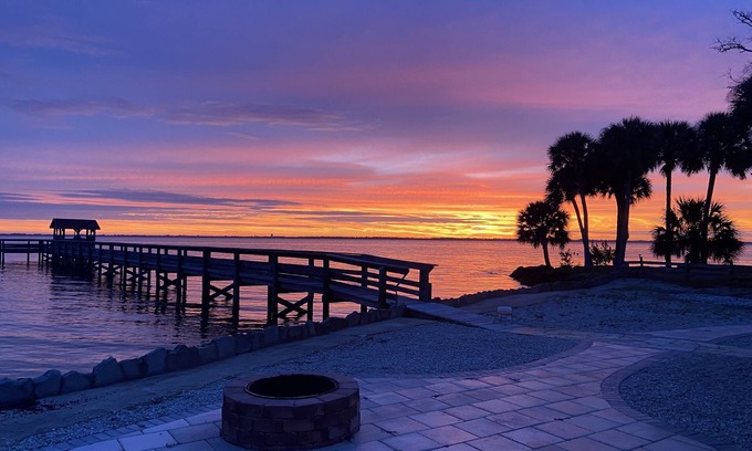 Titusville House | Riverfront directly across from Cape Canaveral Launch Site
