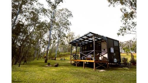 Bowman House | Rivers Edge Cabin by Tiny Away