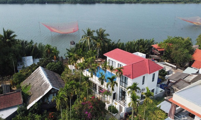 Cam Thanh Villa | Riverside Retreat: Infinity Pool & Sauna Luxury at Private Villa
