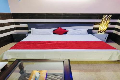 Bulandshahr Hotel | Riverview Resort And Restaurant