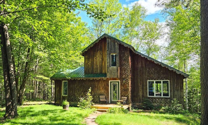 Iron River House | Riverview Ridge on the Iron River
