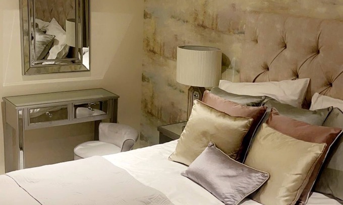 Woolwich Riverside Apartment | Riverview sky apartment 15mins to london city airport