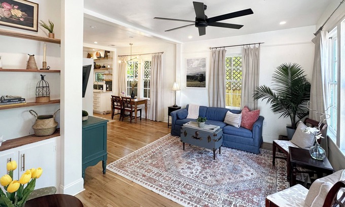 Columbus House | Riverwalk Mill Cottage - Southern Charm Stay