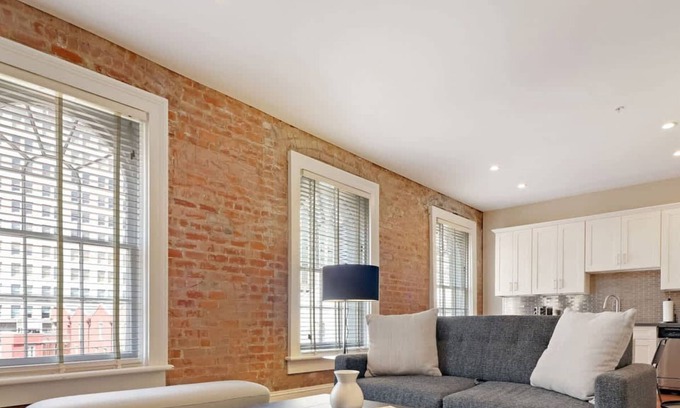 Central Business District House | Roami at Factors Row | Near Superdome | 2 Bedroom