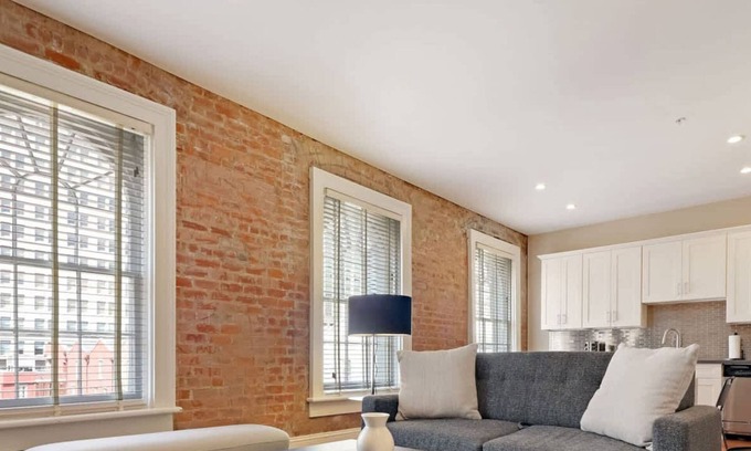 Central Business District House | Roami at Factors Row | Near Superdome | 2 Bedroom