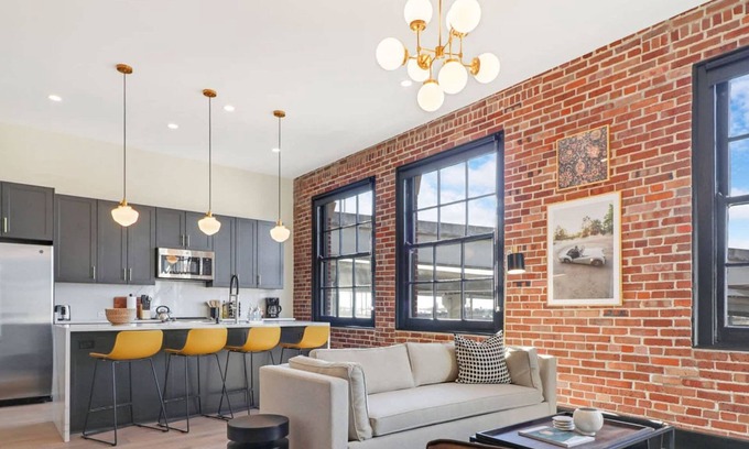 Arts/Warehouse District House | Roami at The Lola | Near Bourbon St. | 3 Bedroom