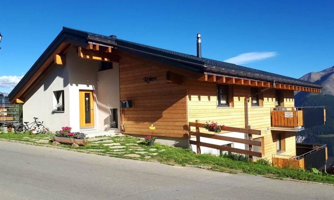 Bettmeralp Apartment | Robert 1. OG Süd by Interhome
