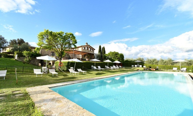 Ponte di Gabbiano Apartment | Rocche di Valiano, Papavero in Siena, pool use, AC