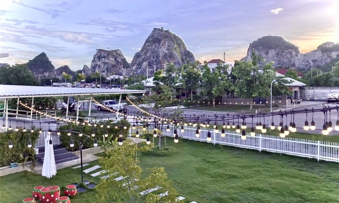 Ratchaburi Hotel | Rock Resort