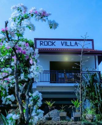 Mihintale Bed & Breakfast | Rock Villa Relax City Resort