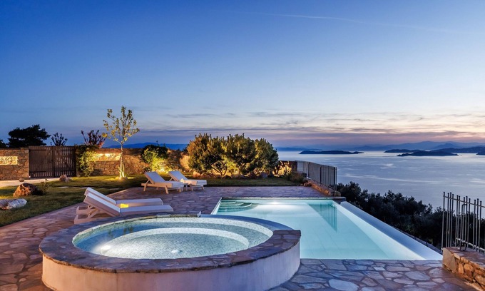 Xanthi Region Villa | Rodon Luxury Villas Aura