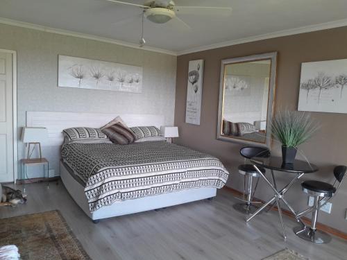 Koelenhof House | Roland’s Valley Art Accommodation