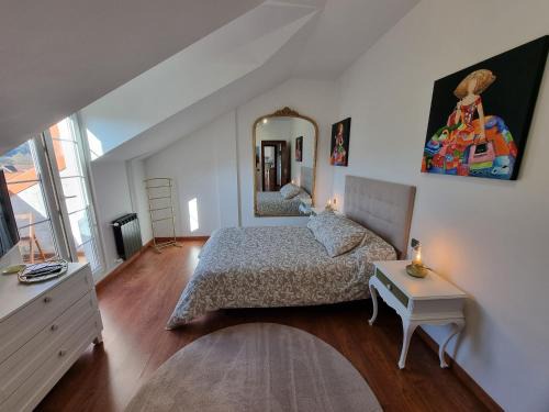 Castaneda Apartment | Romántico apartamento con terraza y piscina