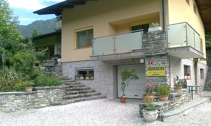 Kobarid Apartment | Romantic Attic Apartment "POD MATAJURJEM 1"